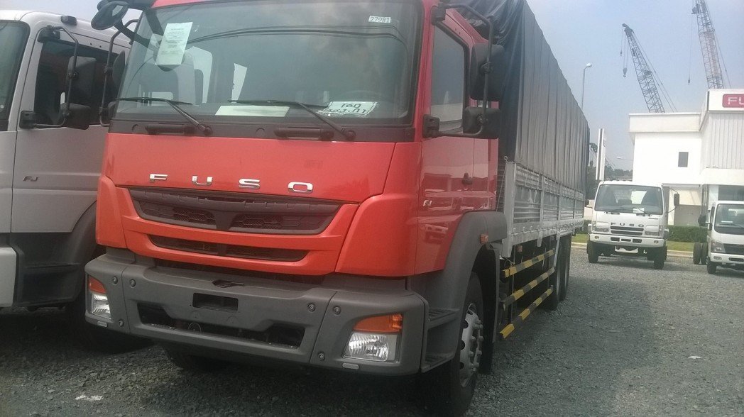 Ảnh bìa của Trần Vũ Fuso