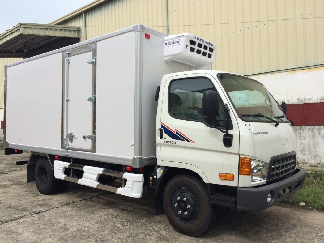 Ảnh bìa của Nguyễn Anh Tuấn