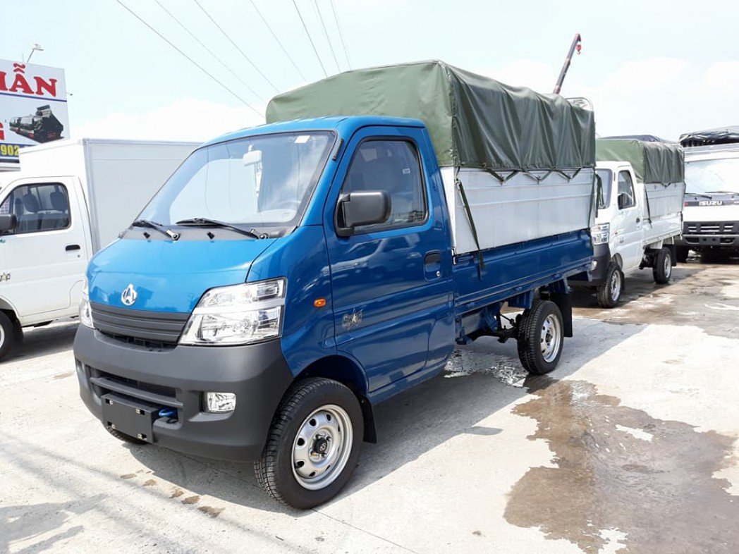 Ảnh bìa của Nguyễn Dương