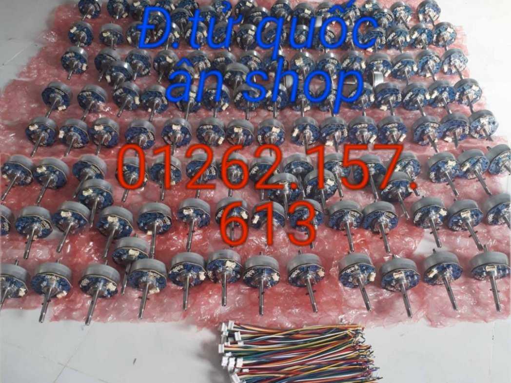 Ảnh bìa của Phạm Quốc Ân