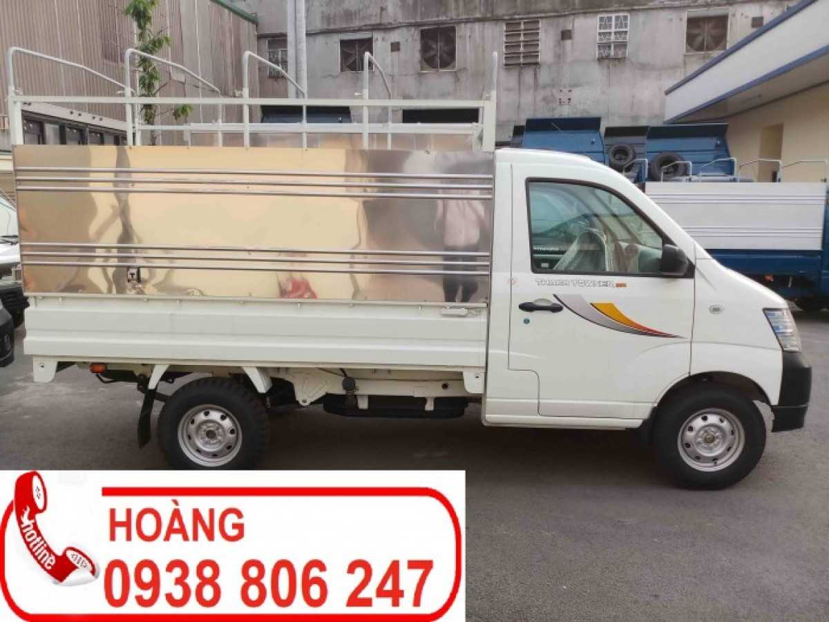 Ảnh bìa của Trần Hoàng