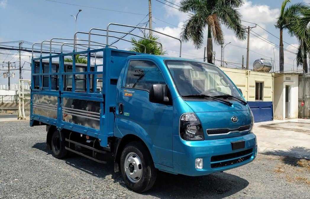 Ảnh bìa của Trần Ngọc Vũ Tiến