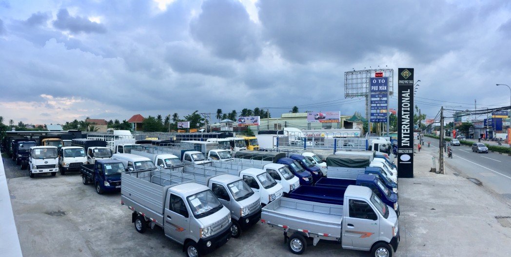 Ảnh bìa của Nguyễn Đức Thiện