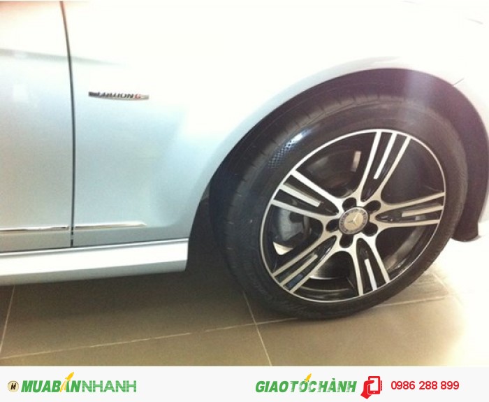 Bán xe Mercedes C200 2014 đã đi 6000 km. Bảo hành chính hãng 2 năm