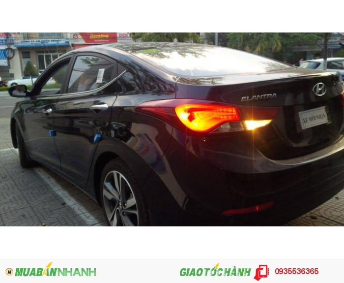 Khuyến mãi xe Hyundai Elantra 2015 Đà Nẵng