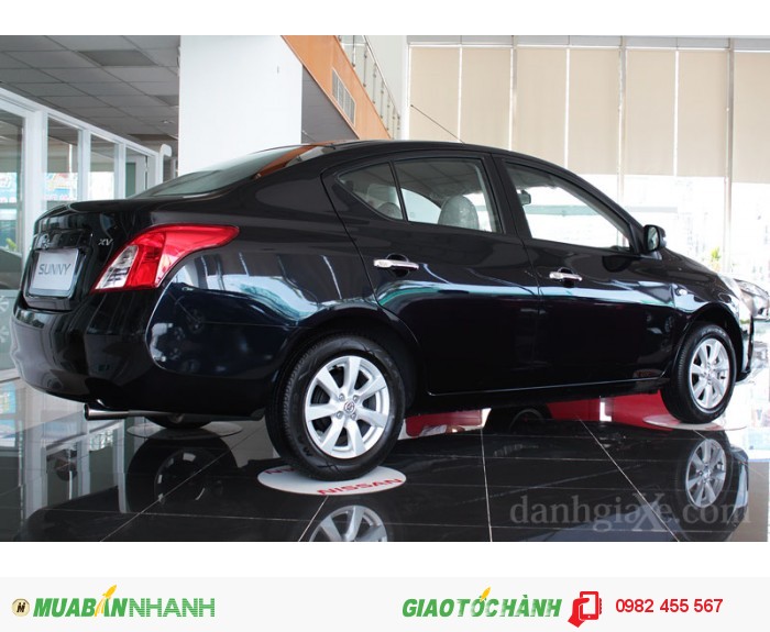 Xe Nissan SUNNY - Khuyến Mãi Hè hấp dẫn