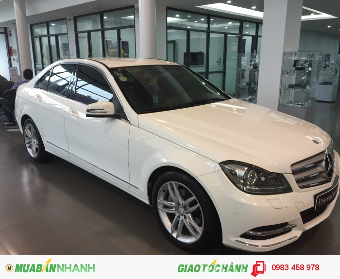 Mercedes C200 model 2012 đăng ký năm 2013