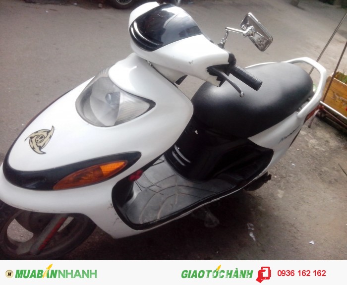 Xe Haesun Hàn Quốc màu trắng