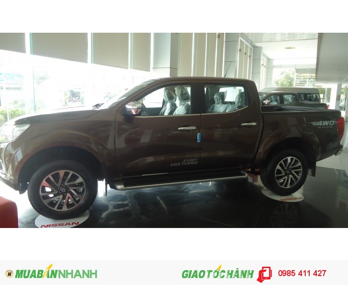 NP300 Navara 2.5L Phiên bản mới nhất, khuyến mãi lớn