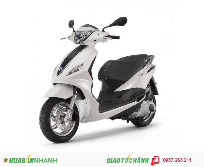 Piaggio Fly - Bay trên mặt đất