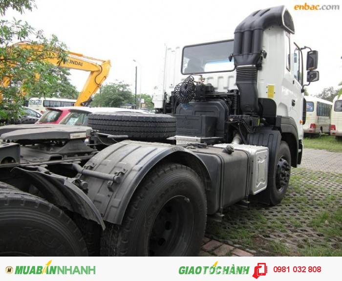 Đầu kéo Hyundai HD700 nhập khẩu, giao xe ngay, giá cạnh tranh