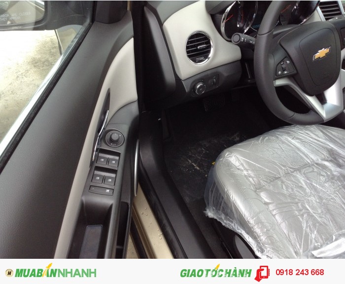 Bán xe Chevrolet Cruze LTZ . LT 2015 mới giảm giá khuyến mại tốt nhất