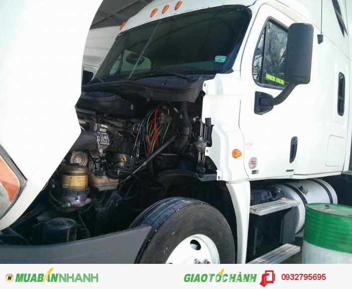 Xe Đầu Kéo Mỹ Freightliner sản xuất 2012 Cascadia máy DD15,Cascadia 2013 máy Detroit DD15,Freightliner 0 giường.