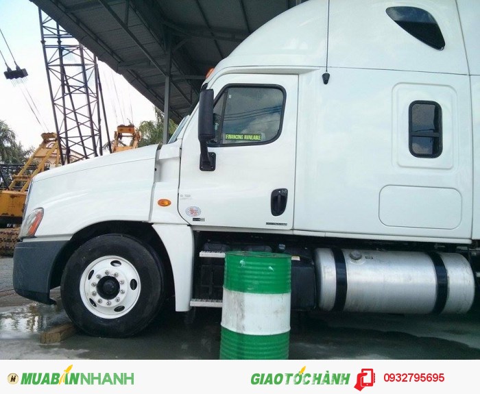 Xe Đầu Kéo Mỹ Freightliner sản xuất 2012 Cascadia máy DD15,Cascadia 2013 máy Detroit DD15,Freightliner 0 giường.