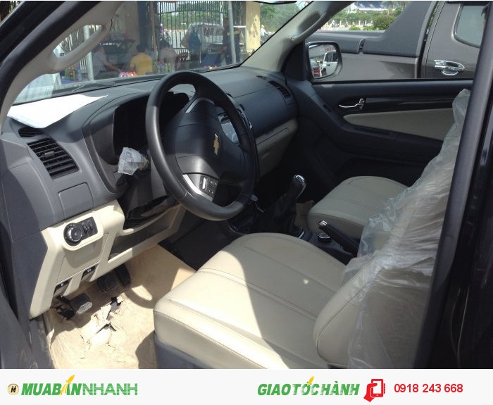 Chevrolet Thăng Long bán xe Colorado 4x4,MT giá tốt