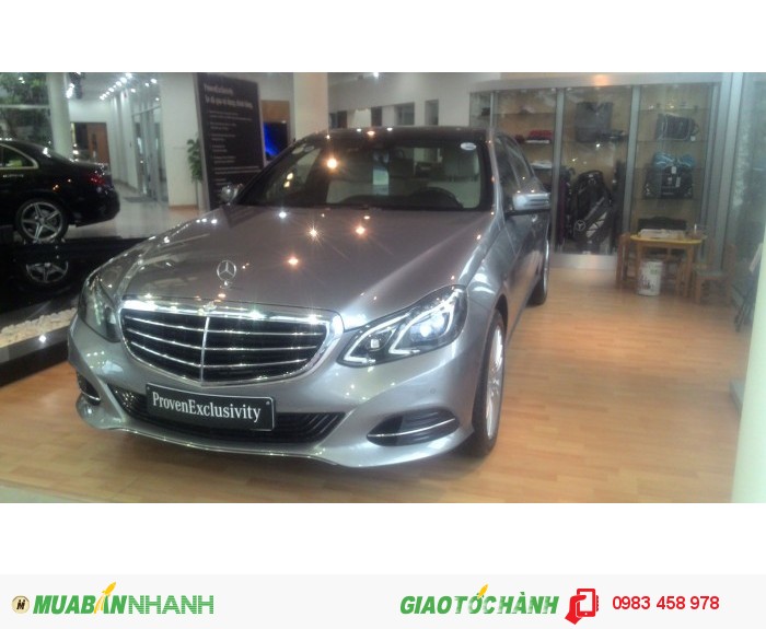 Mercedes-Benz E400 màu ghi xám