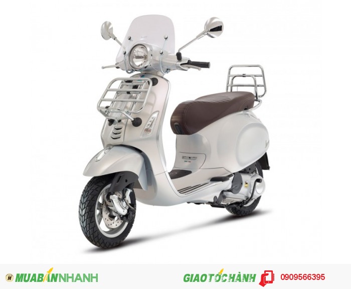 Vespa Primavera khuyến mãi hấp dẫn trong tháng 9