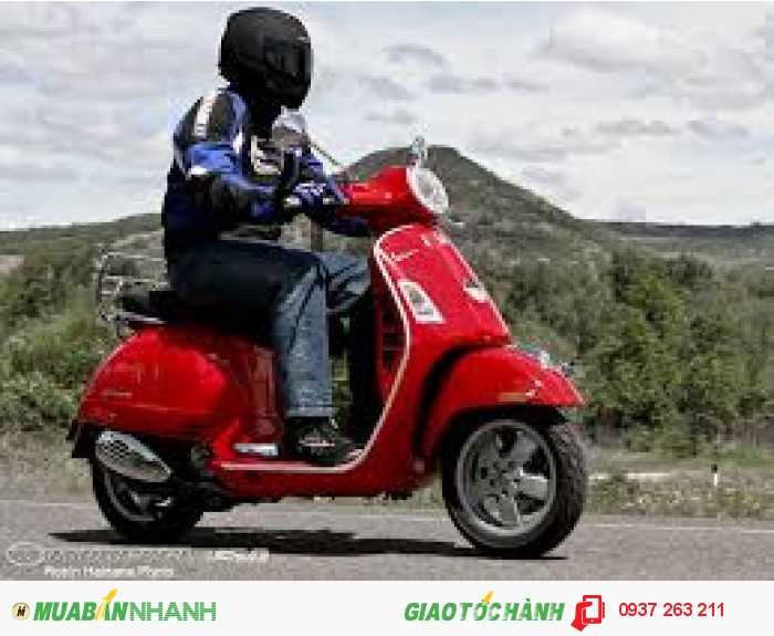 Xe Vespa GTS tặng quà hấp dẫn trong tháng 9