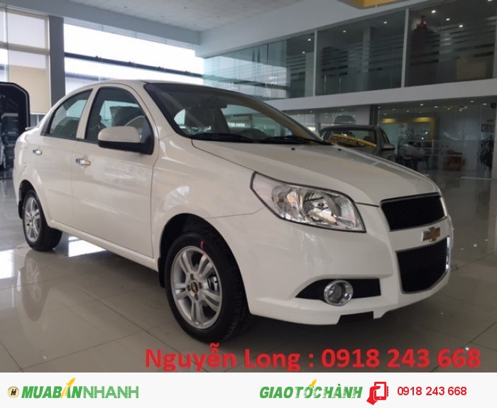 Aveo 2015 với đầu xe được thiết kế mới , với đường gân dập nổi , lưới tản nhiệt rộng trông hiện đại hơn