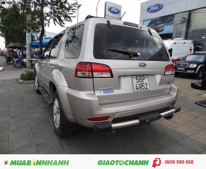 Bán Ford Escape 2.3 XLS số tự động đời 2010, màu ghi vàng
