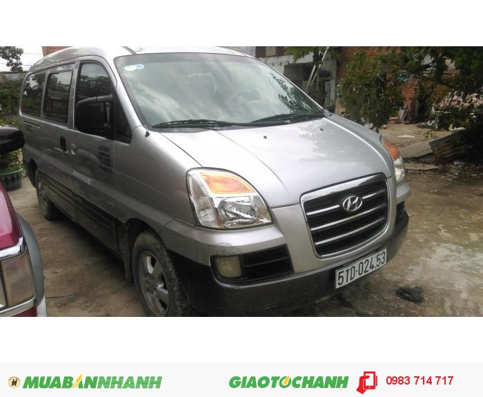 Xe Starex 6 chổ 800 Kg