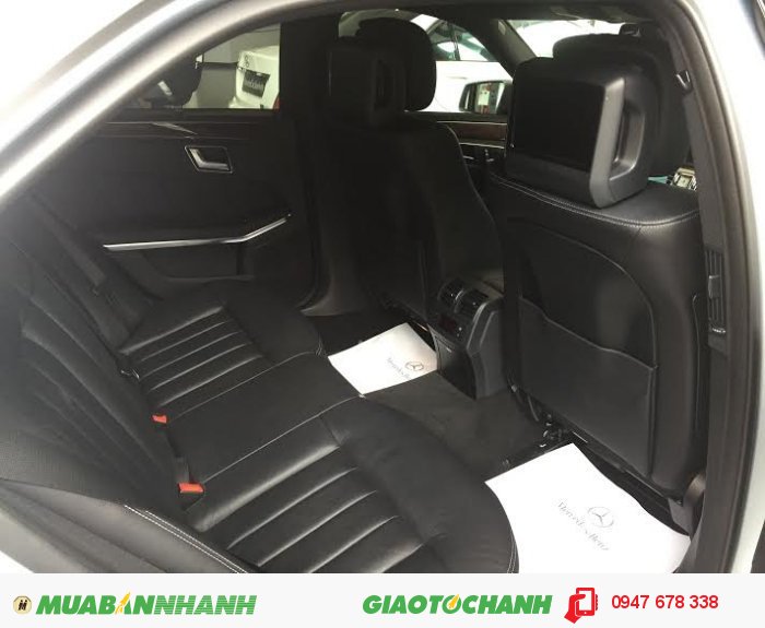 Bán xe Mercedes Benz E400 màu Bạc