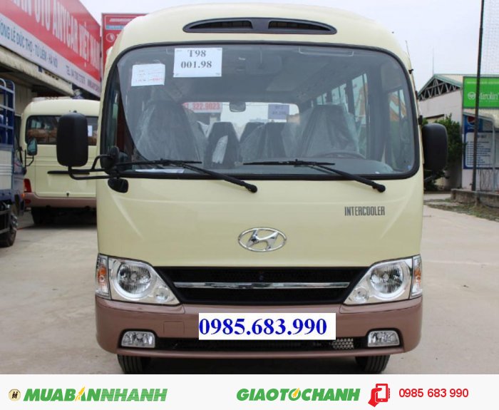 Hyundai County Đồng Vàng 29 chỗ mới 2016 cốp rộng, màn hình camera lùi.