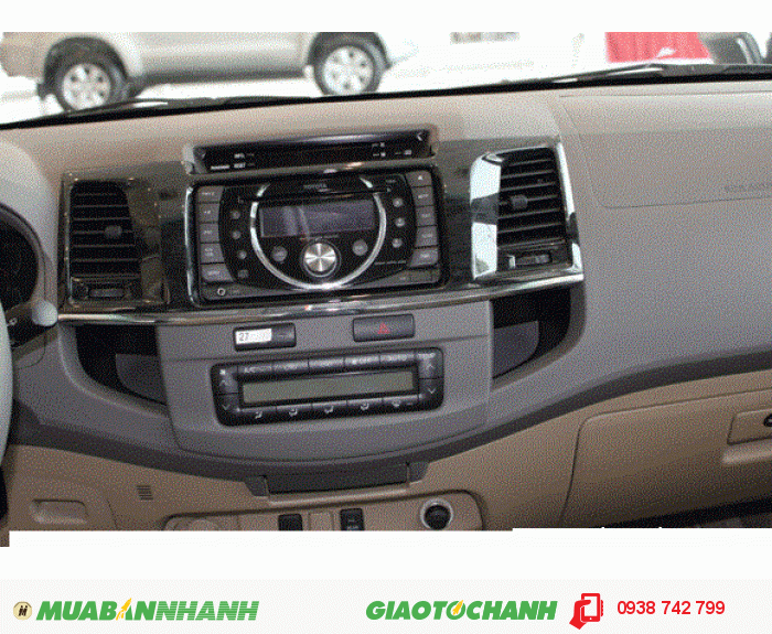 Bán Xe Toyota Fortuner 2.7V Máy Xăng 1 Cầu, Số Tự Động, Màu Bạc, Mới 100%, Khuyến Mãi Khủng