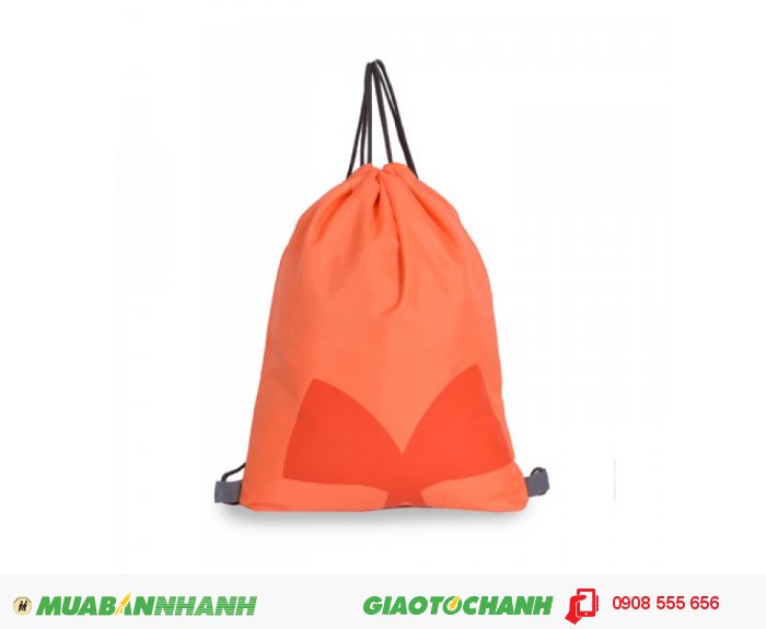 Túi rút vải ATTRU0915001 | Giá: 90.000 đ | Loại: Ba lô | Chất liệu: Vải dù | Màu sắc: đen |Trọng lượng: 100 g | Kích thước: 32x42cm | Kiểu quai: Quai đeo ba lô | Họa tiết: Hình chiếc nơ, 1