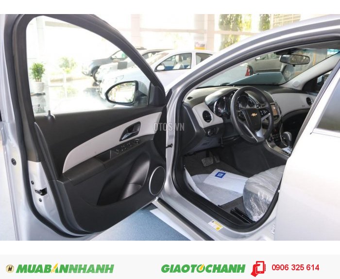 Bán Xe Chevrolet Cruze Ltz Đời 2015, Màu Bạc Đẹp