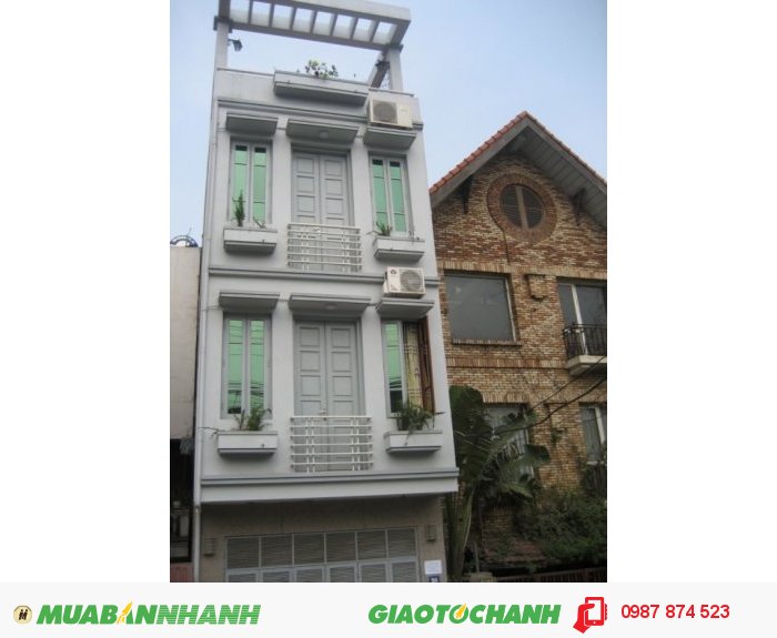 Cho thuê nhà mặt phố Hàng Bông. Diện tích: 100 m2 x 2 tầng