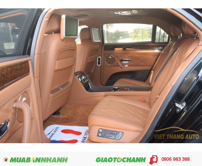 Bentley Continental Flying Spur đen da bò sản xuất 2015 mới 100%