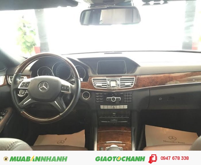 Bán xe Mercedes E400 2014 màu trắng xe rất mới
