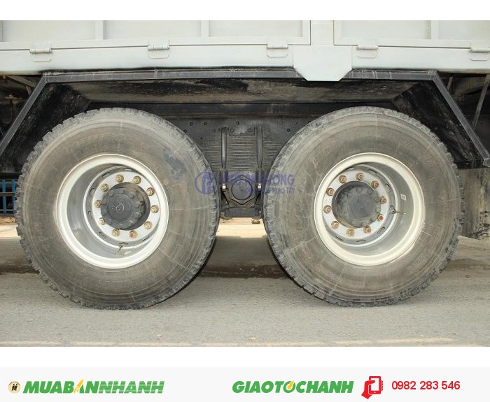 Xe Tải Chenglong 4 Chân 3