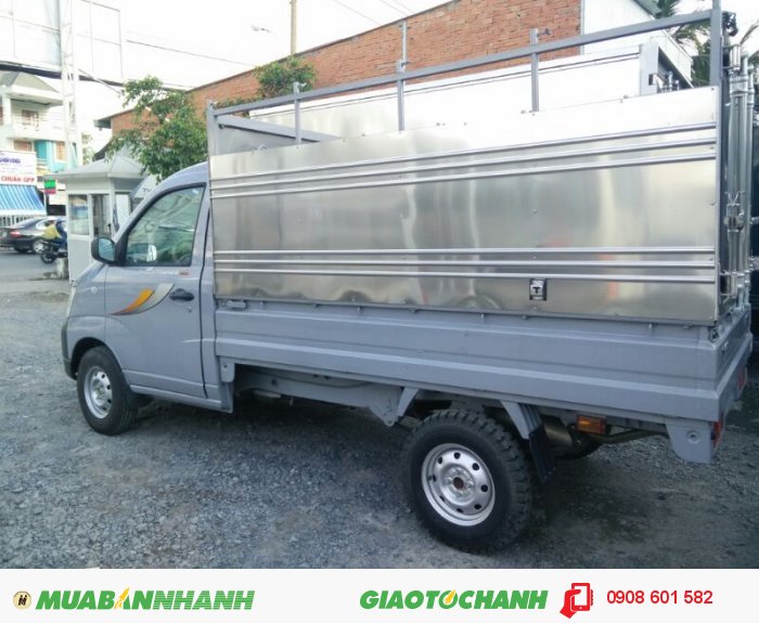 Xe Tải Nhẹ Towner 950A( Mới 2015) - Tải 775kg - Màu xám, Mui bạt - Có Xe Ngay!