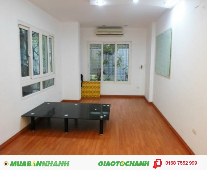 Cho thuê nhà mặt phố 30m2x3 tầng Tôn Đức Thắng, Đống Đa, Hà Nội, giá rẻ.