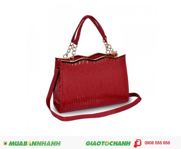 T&uacute;i X&aacute;ch Thời Trang WNTXV0915001 | Gi&aacute;: 170.000 VND | Loại: T&uacute;i X&aacute;ch | Chất liệu: Simili giả da | M&agrave;u sắc: Đỏ | Trọng lượng: 700g | K&iacute;ch thước: 28x20x10cm | Kiểu quai: Quai đeo | M&ocirc; tả: T&uacute;i x&aacute;ch thời trang viền gợn s&oacute;ng cao cấp được l&agrave;m bằng chất liệu Simili giả da bền đẹp. , 2