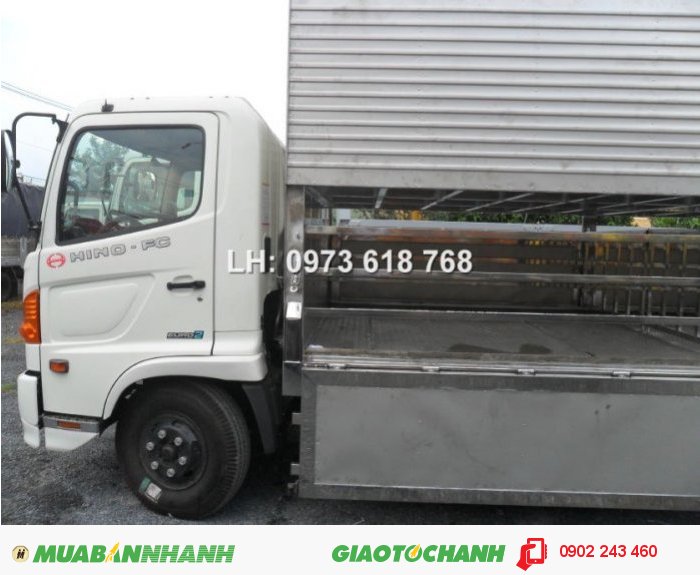 Xe Tải Hino FC9JLSW Chở Heo, Xe hino 6 tấn chở heo