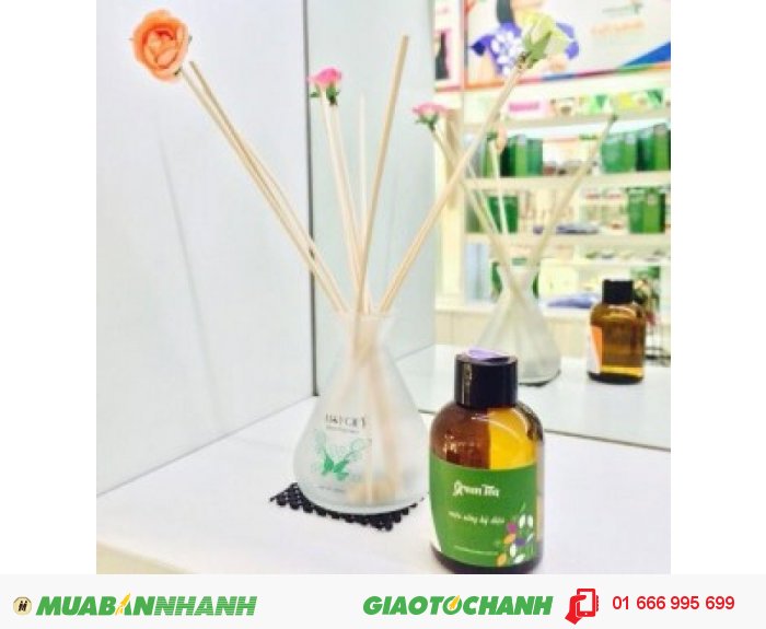 Mã sản phẩm: TD14100H | Giá bán: 195.000 ₫ | Dung tích: 100ml |Tác dụng: ngăn ngừa và làm giảm bớt sự phiền muộn, giảm bớt sự viêm nhiễm , giúp trấn tĩnh, giảm bớt sự co thắt của chứng ruột rút, chống virut: diệt virut gây bệnh cho cơ thể, giúp tiêu hóa và ngăn sự đầy hơi, giải độc, giúp hồi phục sức khỏe, trấn tĩnh, kích thích cảm xúc, giúp thoát hơi, trấn áp tinh thần, giảm chứng mất ngủ, và sự lo lắng., 1