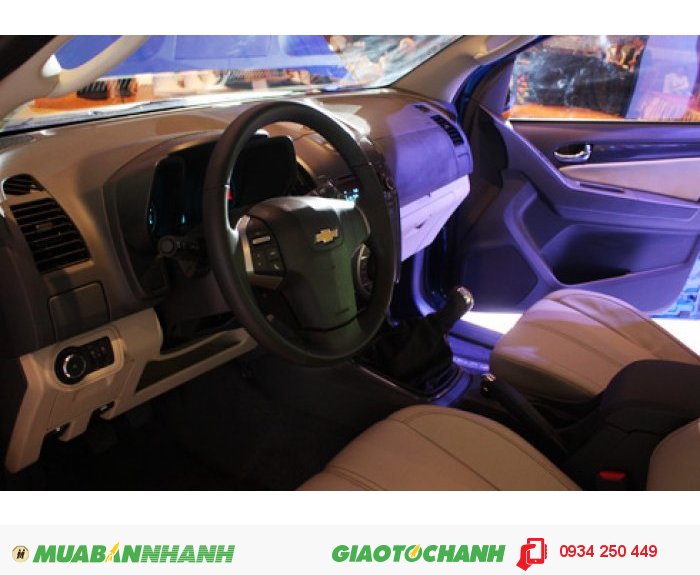 Chevrolet Colorado 2.5 MT  xe Pickup mạnh mẽ