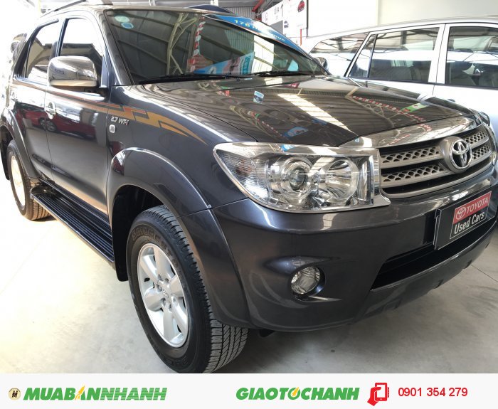 Bán Fortuner V, màu Xám. Xe đẹp, chất lượng như xe mới. Hỗ trợ trả góp.