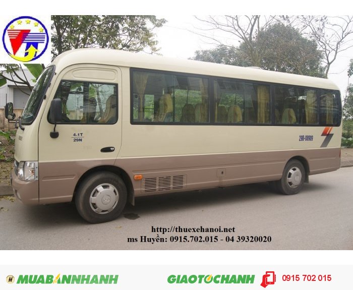 Cho thuê xe 29 chỗ huyndai county đi lễ đầu năm