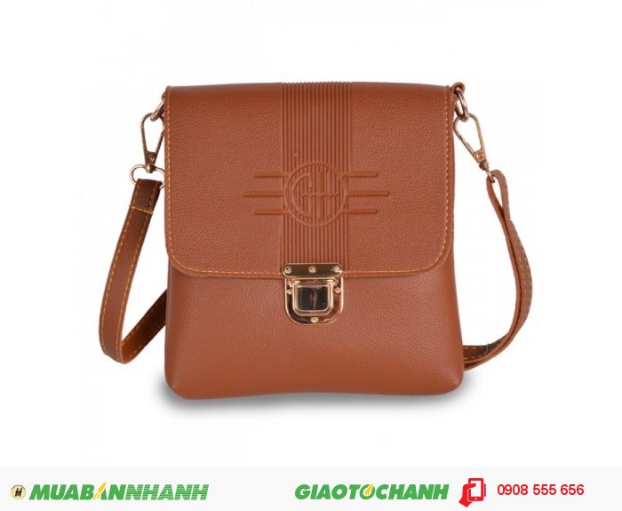 Túi đeo chéo MCTDC1015006 | Giá: 154,000 đ | Chất liệu: Simili (Giả da) | Màu sắc: da bò | Kiểu quai: Quai đeo chéo | Trọng lượng: 250 g | Kích cỡ: 1 kích cỡ | Kích thước: 18 x 20 cm (dài x rộng)| . Mô tả: Màu da bò sang trọng thời thượng đang được phái mạnh lựa chọn nhiều nhất hiện nay.