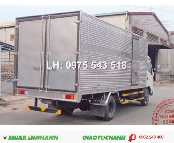 Xe tải Hino 5 tấn nhập khẩu thùng kín 4.5m WU342L JD3