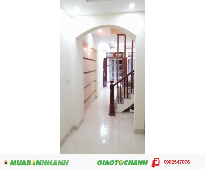 Bán nhà cực đẹp phố Vũ Tông Phan, 39m2, 4 tầng, ô tô đỗ cách nhà 20m, giá 3,55 tỷ