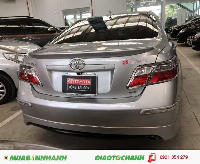 Cần bán xe Camry 2.4G SE, màu Bạc, Nhập khẩu nguyên chiếc