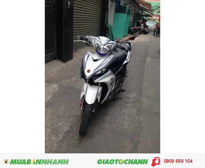 Exciter trắng đen