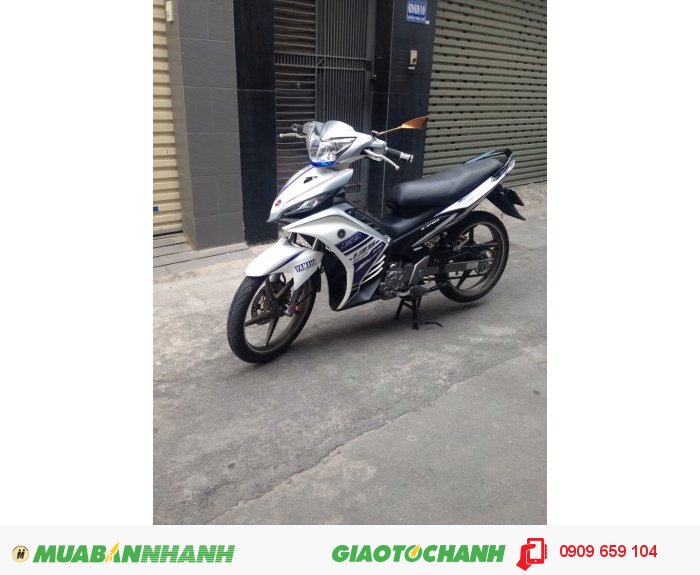 Exciter trắng đen
