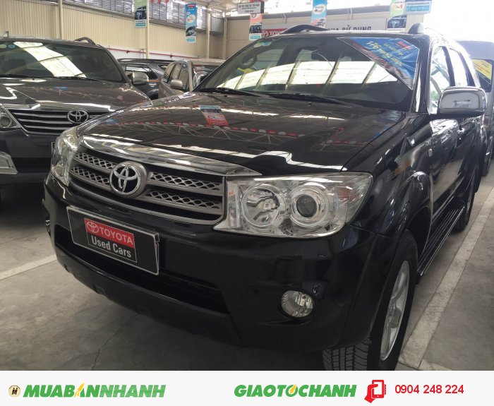 Bán xe Fortuner máy dầu, 2010, màu đen, chính hãng