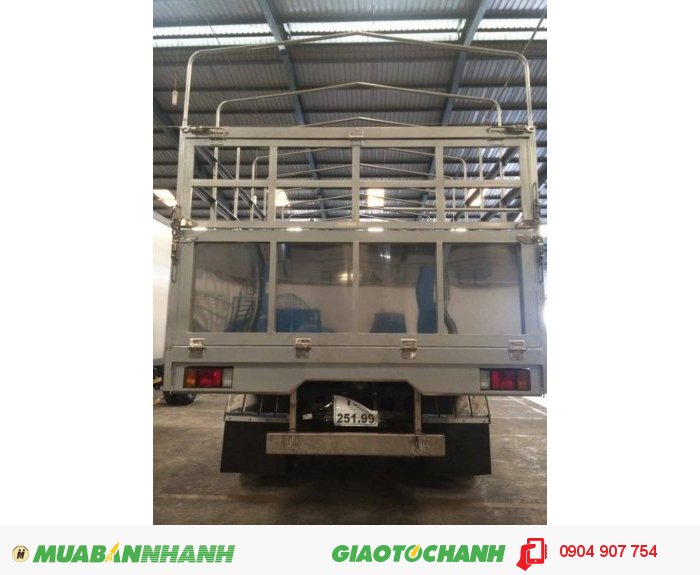 Bán xe tải ISUZU 3 chân FVM34T thùng bửng INOX, tải trọng 15.300kg, thùng dài 7.610mm